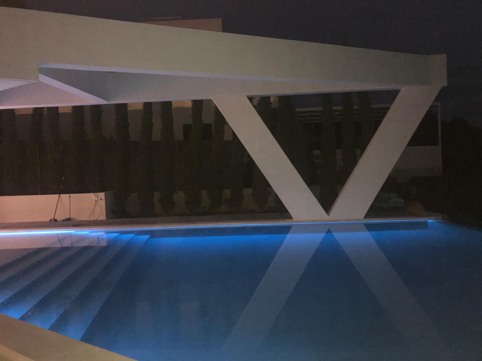 2018-10-19 12.11.30-1